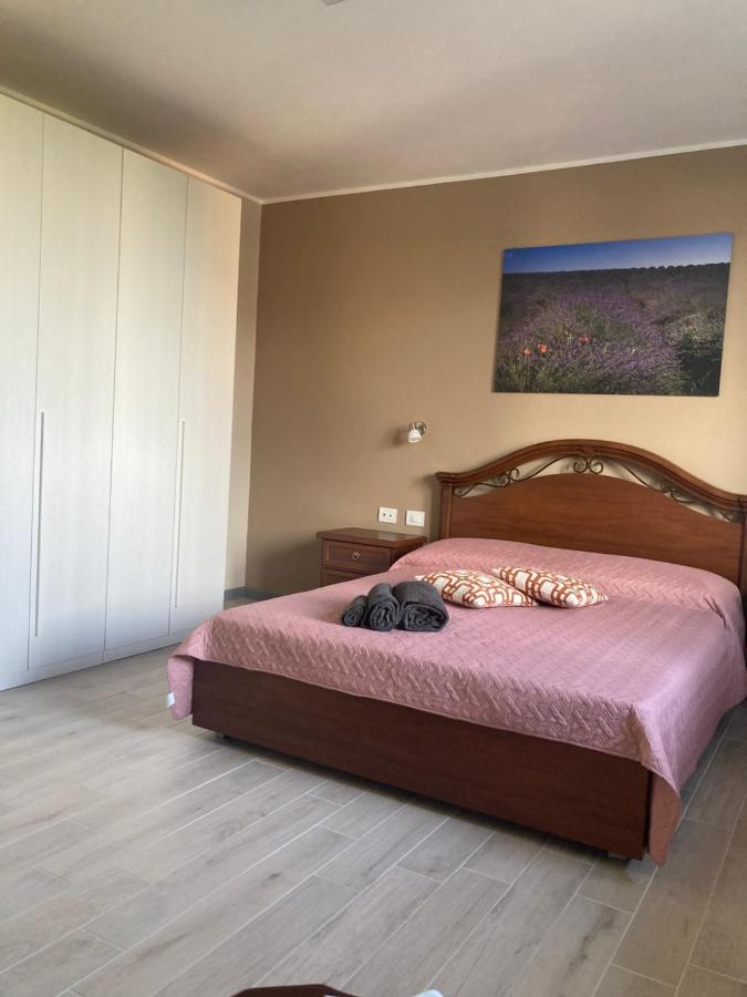 Bed and Breakfast Il Cortile Di Greta Лу Экстерьер фото