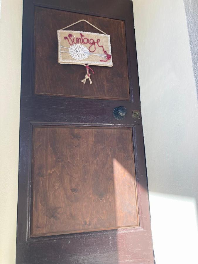 Bed and Breakfast Il Cortile Di Greta Лу Экстерьер фото